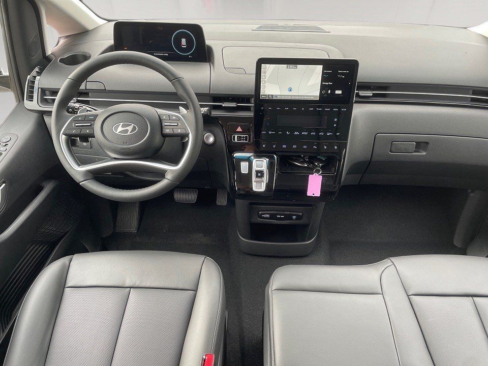 Fahrzeugabbildung Hyundai STARIA Hybrid 9-Sitzer Prime, Pano, Park-Paket