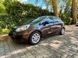 Kia Toller Kia Rio Klima Sitzheizung 85PS TÜV ... - Kia Rio Gebrauchtwagen in Berlin