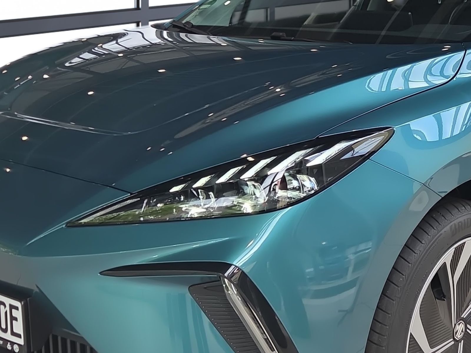 Fahrzeugabbildung MG MG4 4 Premium 64 kWh *APPLE CARPLAY*ANDROID AUTO