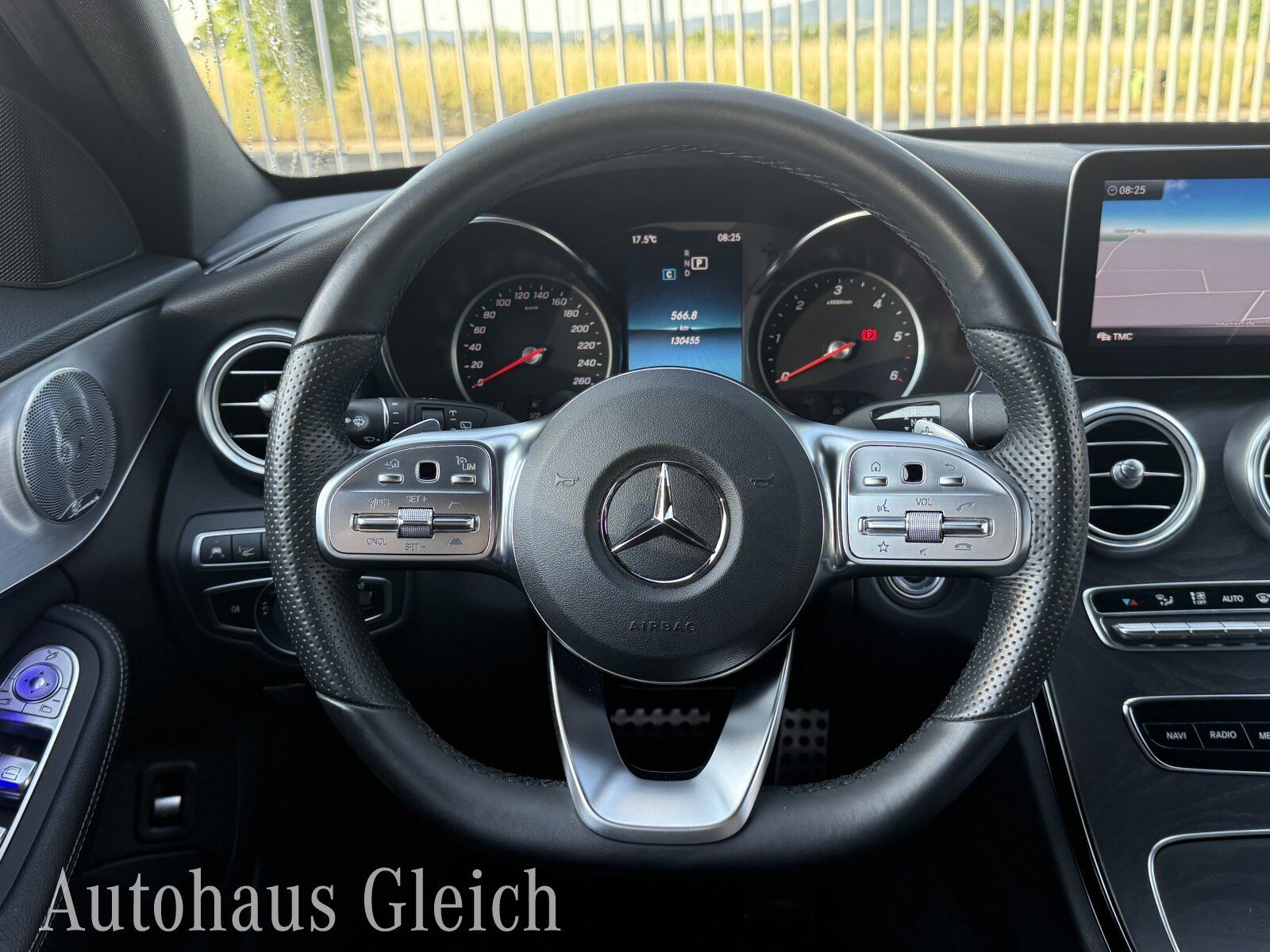 Fahrzeugabbildung Mercedes-Benz C 300 d T AMG Line (EURO 6d-TEMP) COMAND APS/Nav