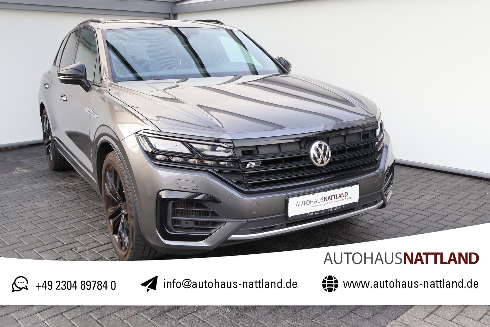 Volkswagen Touareg R-Line 4Motion 3.0 V6 ACC Matrix Pano