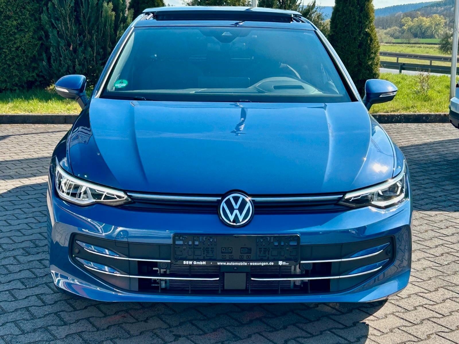 Volkswagen Golf VIII DSG "Edition 50" -37% zum UVP / 8xRad