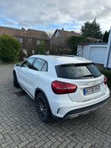 Mercedes-Benz GLA 220 4MATIC EDITION PANO. 360 CAMERA 19 ZOLL - Mercedes-Benz GLA 220 aus 2018