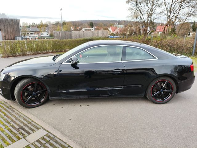 Audi A5 1.8 TFSI schickes Coupe S-Line Ausstattung