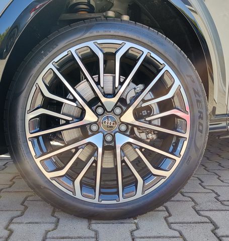 Q5 S line edition one TDI quattro Tech plus/AHK