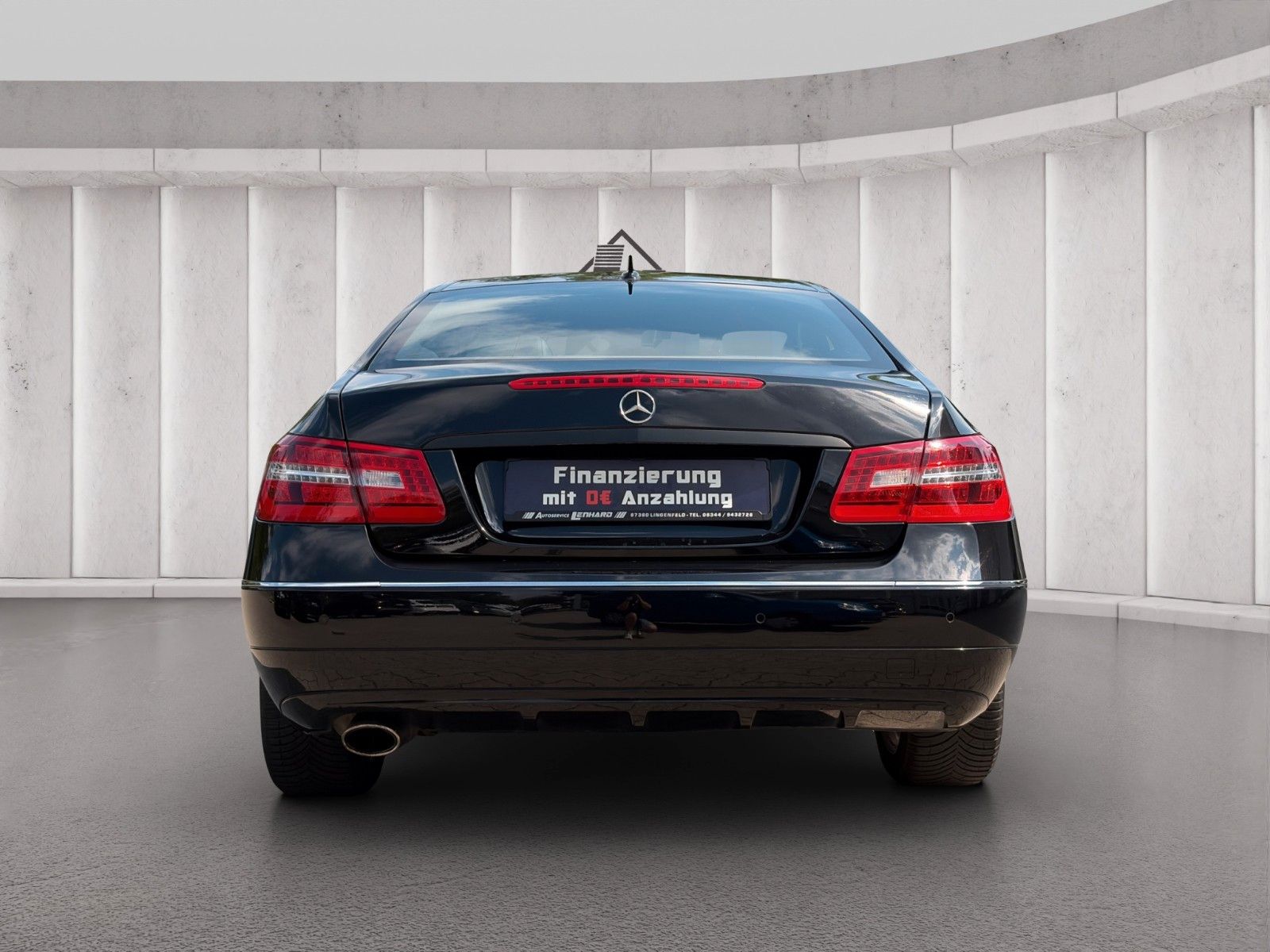 Fahrzeugabbildung Mercedes-Benz E 200 E Coupe CGI BlueEfficiency