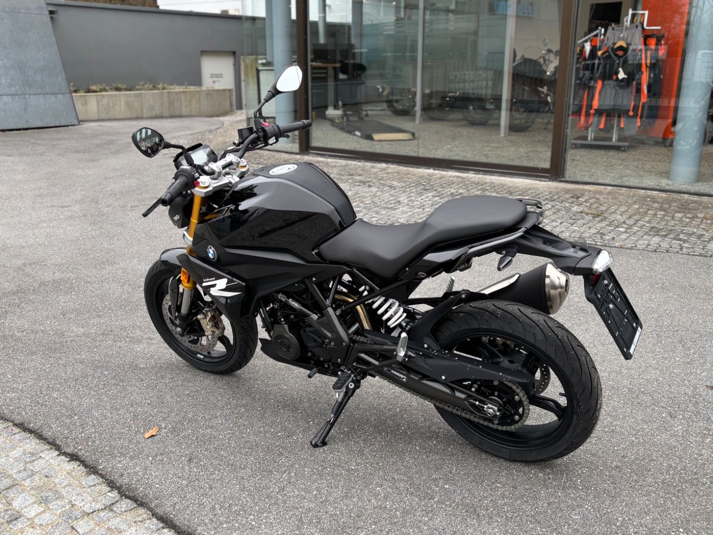Fahrzeugabbildung BMW G 310 R