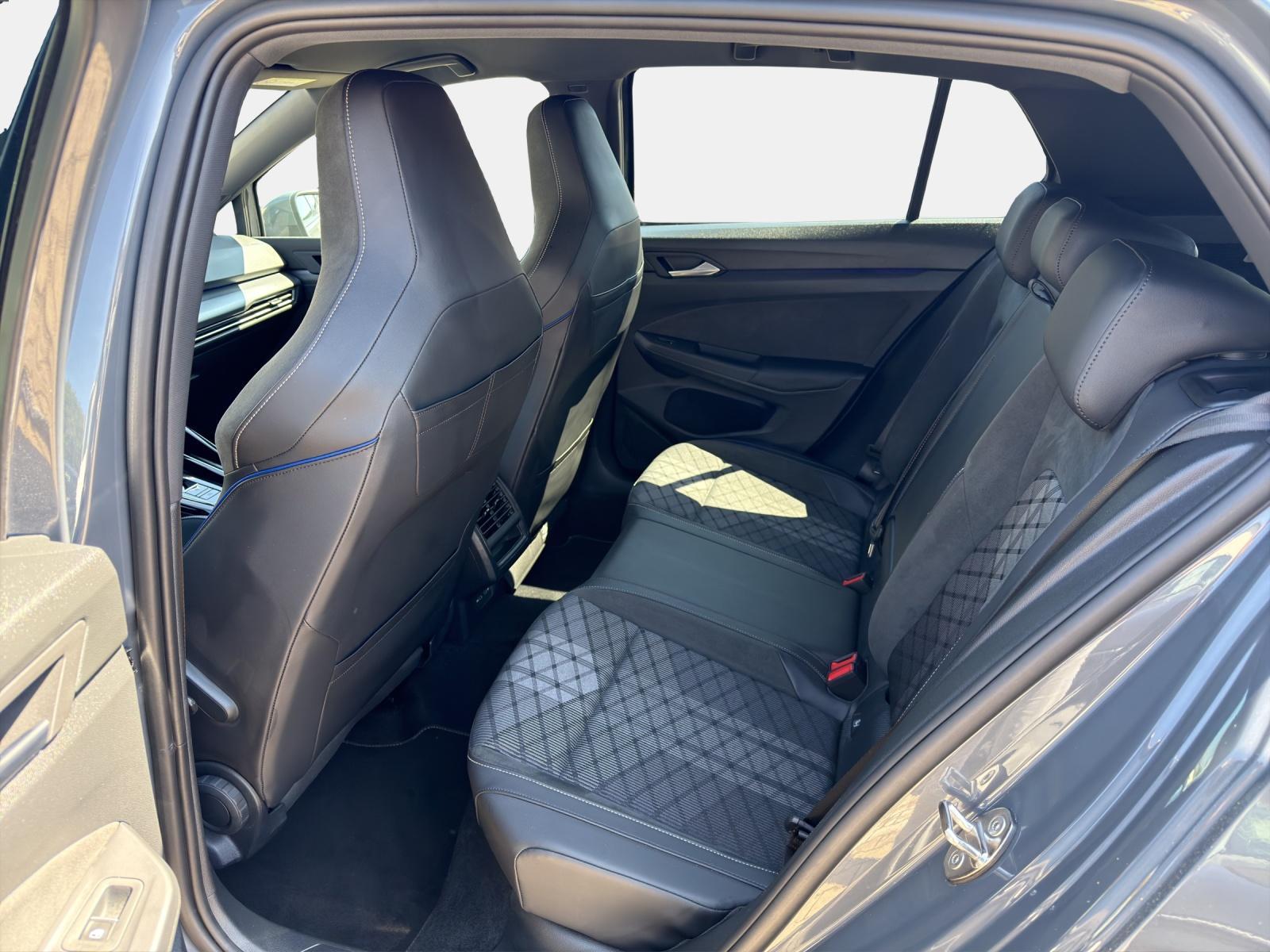 Volkswagen Golf 1.5 eTSI DSG R-Line *LED/Kamera/Allwetter*, миниатюра 13