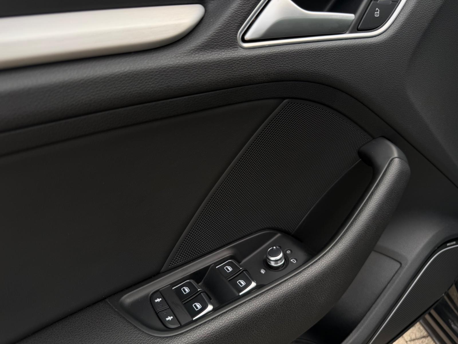 Audi S3 Sportback 2.0 TFSI Quattro 300 ch / B&O / Matrix LED / Magnetic Ride