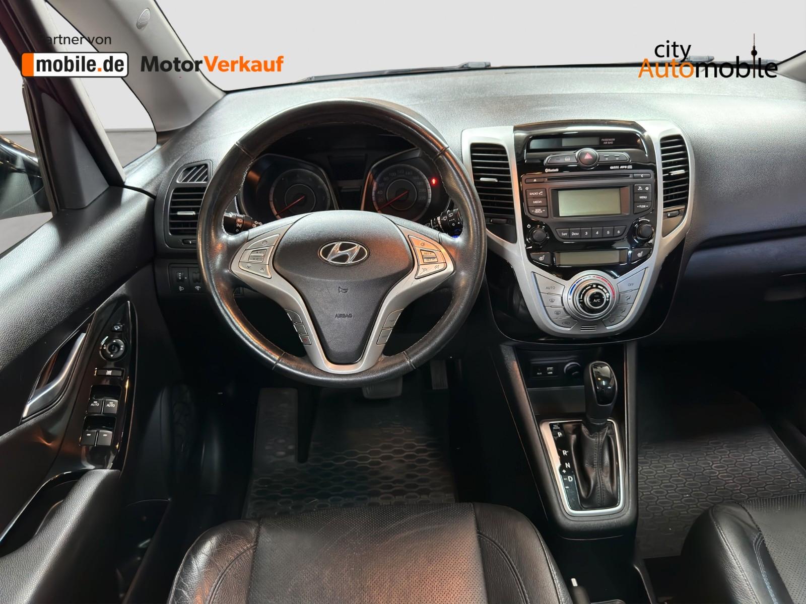 Hyundai ix20 Style/Pano-Dach/Tempomat/Leder/SHZ/PDC