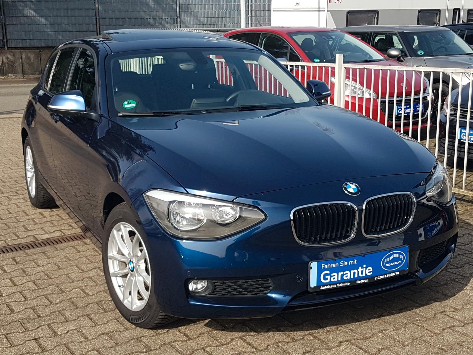 BMW 116i Autom. 1.Hand Navi EGlasdach Sitzheizg. Alu