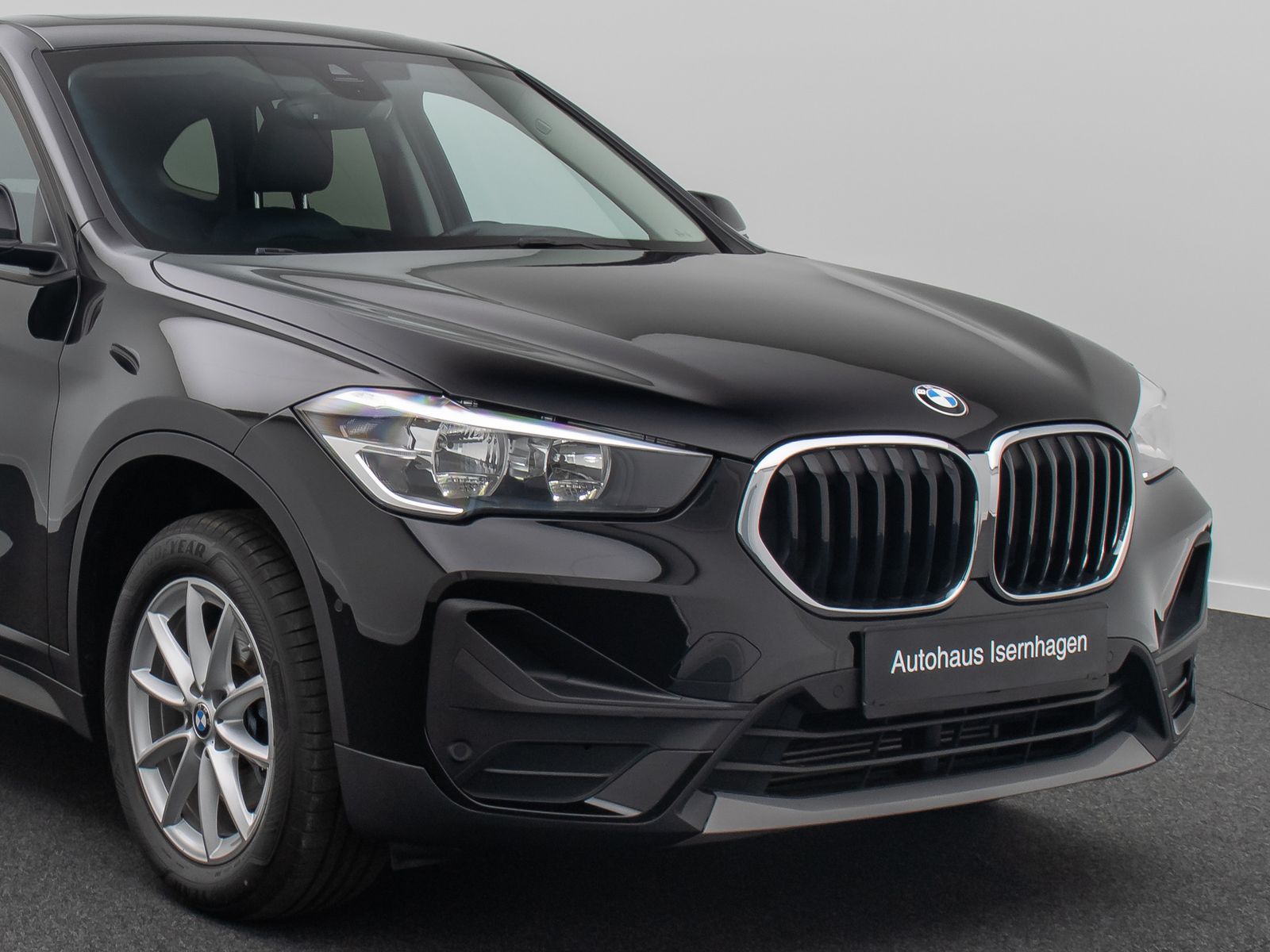 Fahrzeugabbildung BMW X1 sD18i Panorama Kamera DAB Navi Komfort Leder