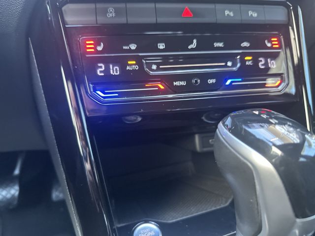 T-Roc 2.0 TDI DSG Style 4Motion NAVI AHK MATRIX