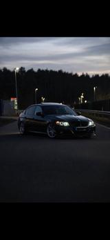 BMW e90 320i (airride) - BMW 320 mit Benzin-Antrieb: Limousine, 320i E90
