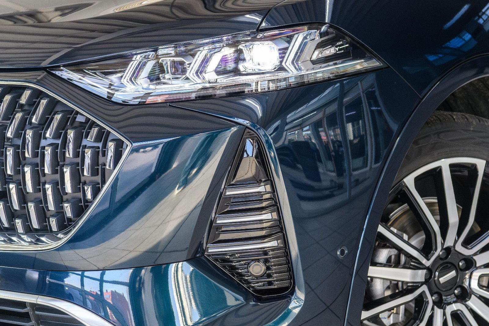Fahrzeugabbildung GWM Wey 05 2.0 PHEV LUXURY 4WD Sitzpaket
