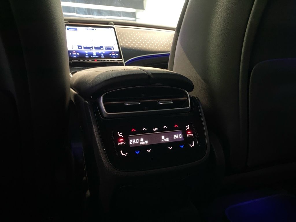 Mercedes-Benz EQE 350+ AMG+NIGHT+BURMESTER+MEMORY+AHK+AIRMATIC foto 23