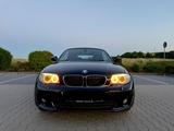 BMW 118d CabrioSchwarz-2.Hand-Automatik-Bi Xenon-TÜV - BMW 118 aus 2012: 118d