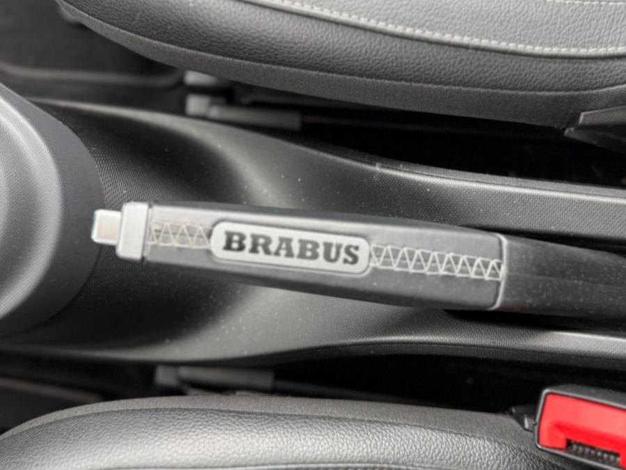 Smart ForTwo BRABUS*JBL*PANORAMA*KAMERA*NAVI*AMBIENTE*