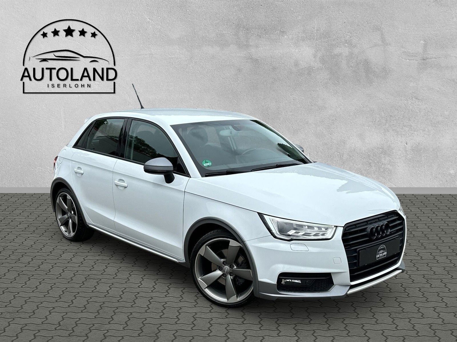 AUDI A1 Sportback *S-LINE*Admired und Active*XENON*