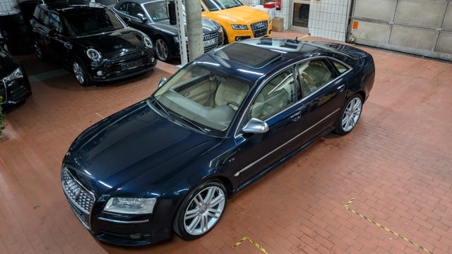 Audi S8 5.2 Quattro Sitzlüft/Massage /TÜV/Service NEU