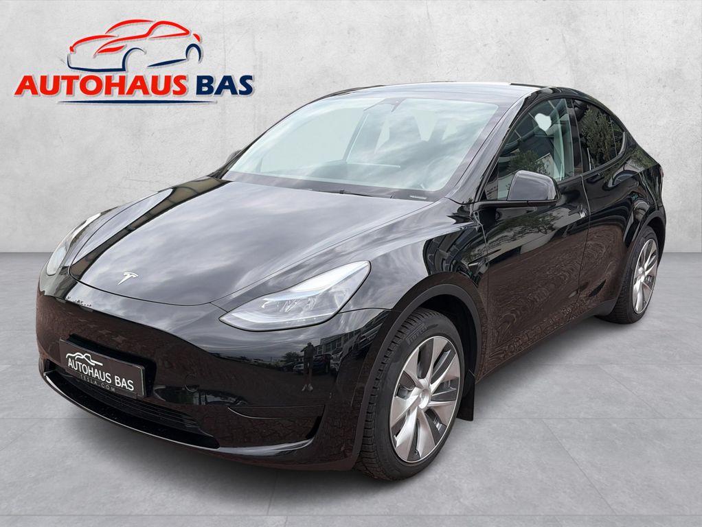 Image of Tesla Model Y