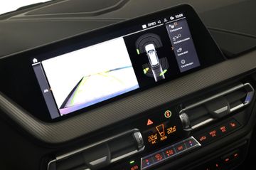 BMW 118i Aut Sport Line M-Lenkrad DriveAssist RFK