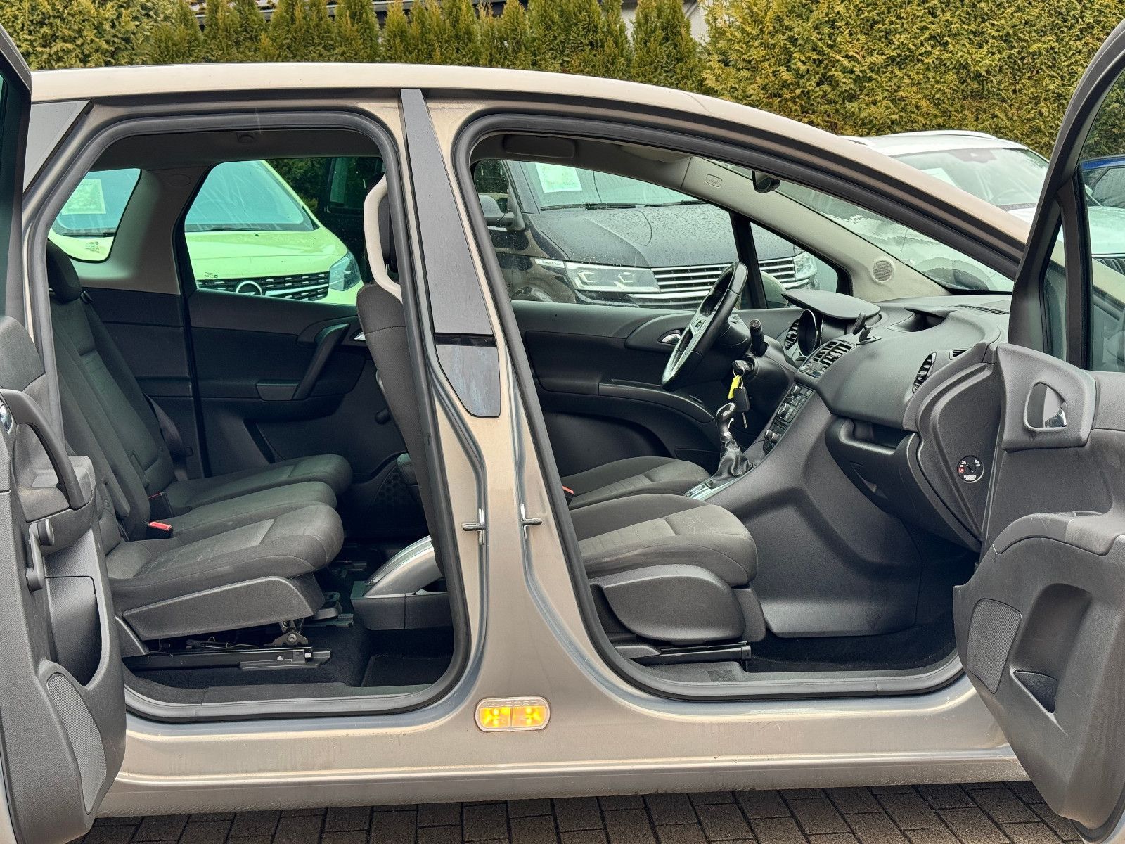 OPEL Meriva, 2011, Benzin, 140 PS