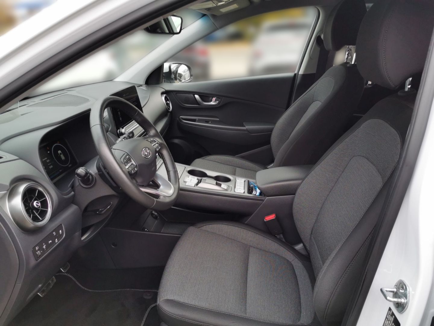 Fahrzeugabbildung Hyundai KONA Elektro PRIME Navi LED HUD el. Sitze Kamera