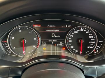 Audi A6 Avant 3.0 TDI quattro *AHK*Klima*Xenon*Kamera