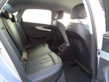 Audi A4 - 11