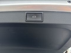 SKODA Octavia Combi 2.0 TDI Scout 4x4 LED Navi Ahk ACC SKODA Octavia Combi 2.0 TDI Scout 4x4 LED Navi Ahk ACC