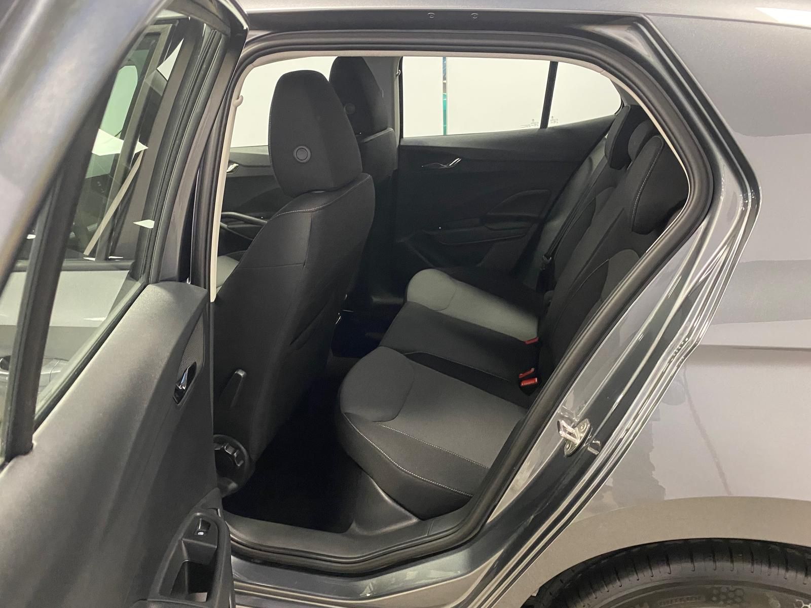 Fahrzeugabbildung SKODA Fabia Selection APP+KLIMA+RFK+PDC+SITZHEIZ+Andro