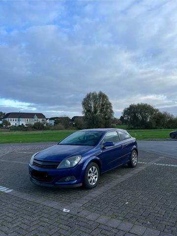 Opel Astra GTC 1.8