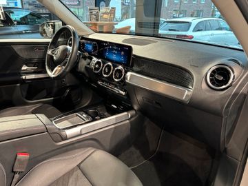 Mercedes GLB 200 - 12