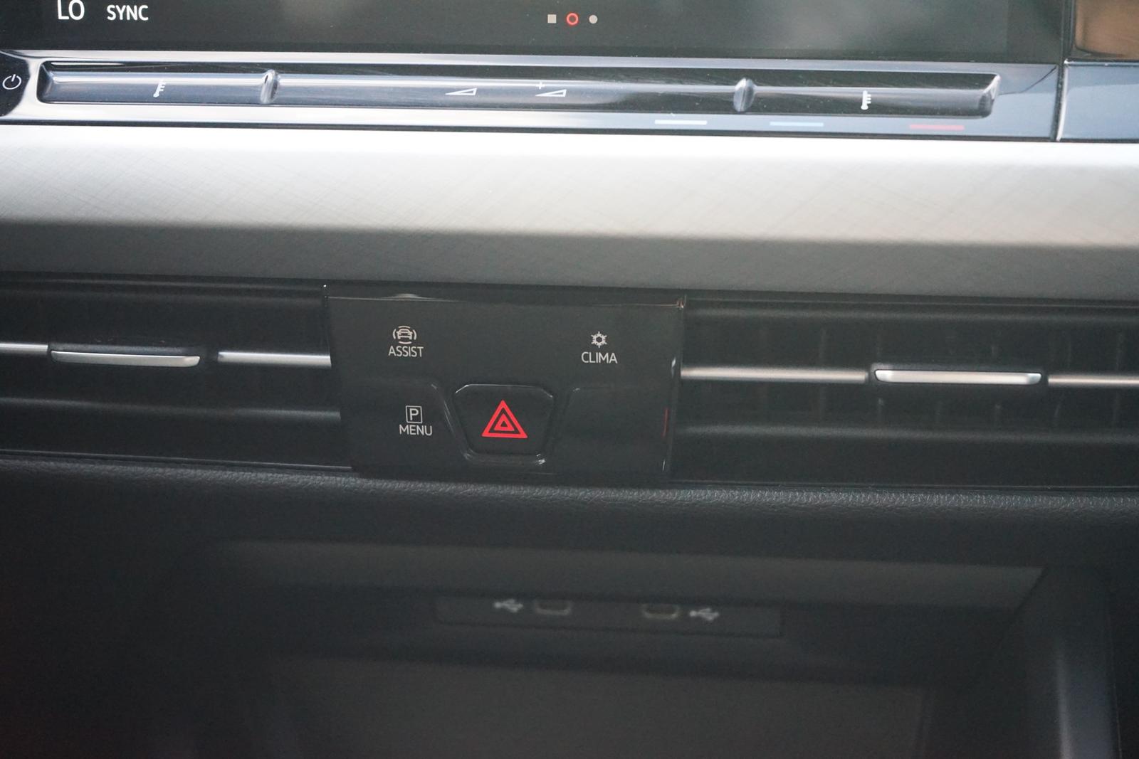 Volkswagen Golf VIII 1.5 TSI Life LED Navi ACC App-Connect, миниатюра 12
