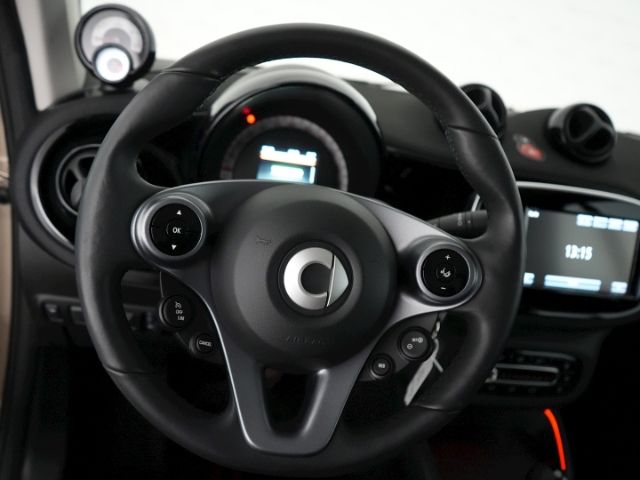 fortwo CABRIO ELECTRIC DRIVE EQ+SITZHEIZUNG+JBL