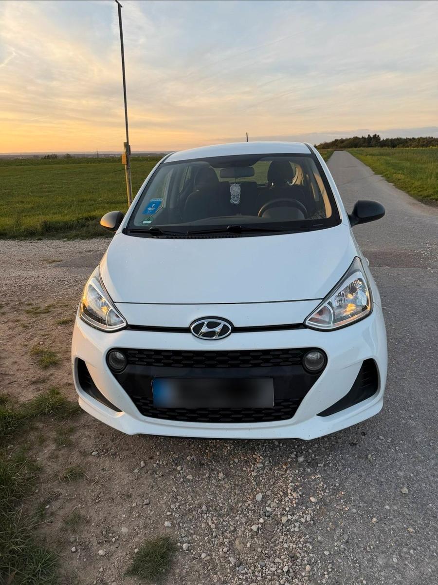 Hyundai i10
