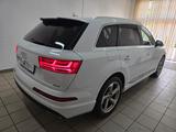 Audi Q7 45 TDI qu. S Line Nachtsicht Luft Memory 7Si. - Audi Q7: 4m