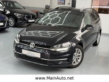 Volkswagen Golf - 1
