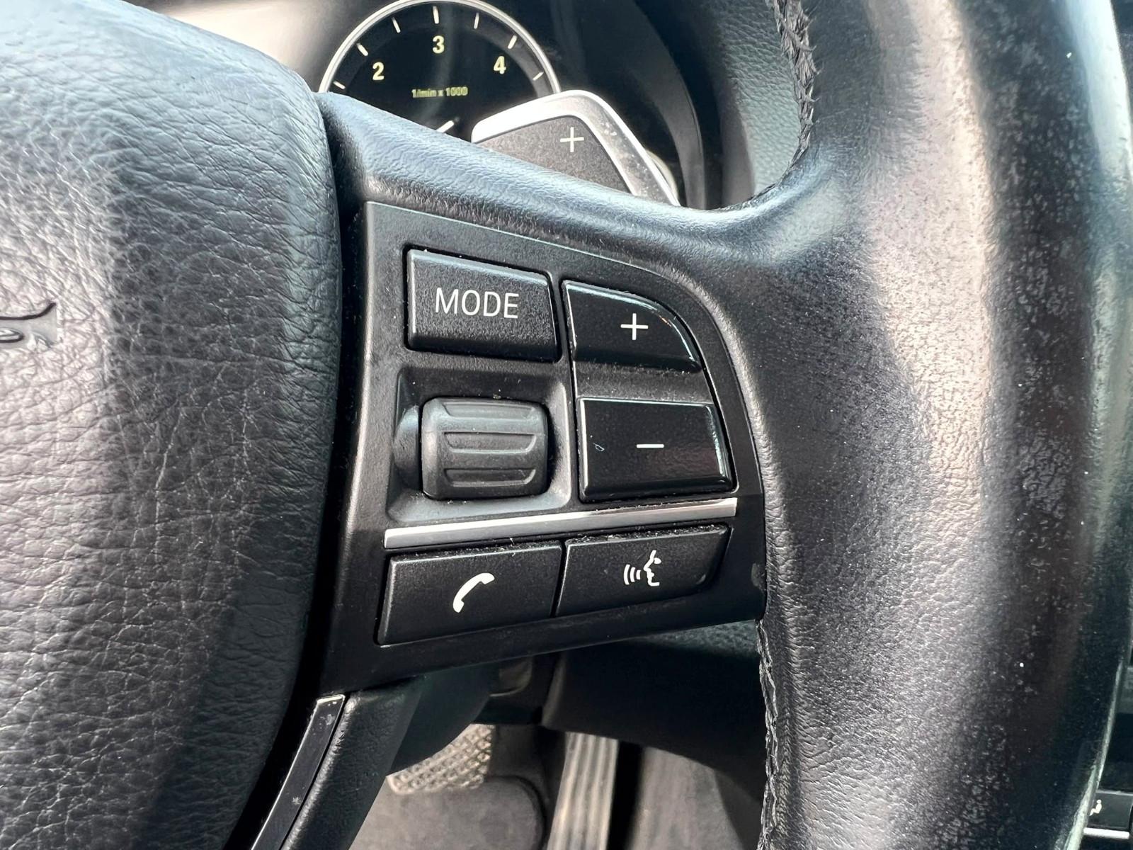 BMW 520 2013 — photo 19