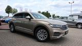 Volkswagen Touareg Atmosphere 4Motion-Sthzg.-LED-L&S-ACC - mit Diesel-Antrieb: Gold, Allradantrieb, Geländewagen, Automatik