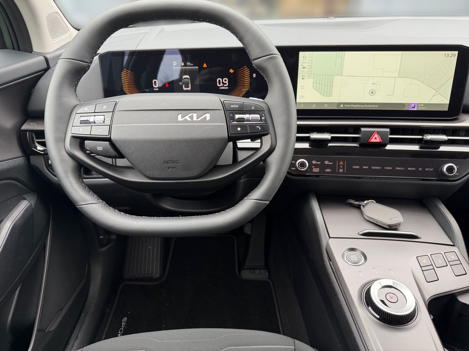 Fahrzeugabbildung Kia SPORTAGE 1.6T 2WD DCT Vision KOM Facelift