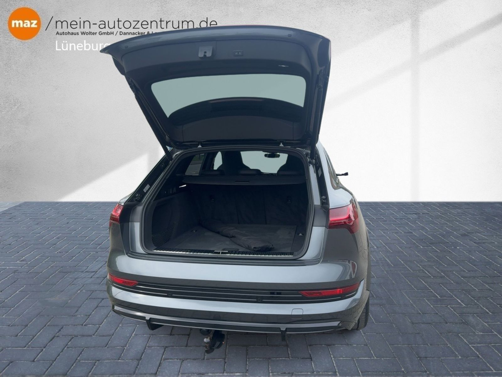 Fahrzeugabbildung Audi e-tron S quattro Alu Matrix-LED AHK Pano. Head-U