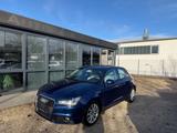 Audi A1 1.4 Sportback Attraction*Xenon*Service Neu*