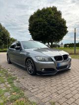 BMW E90 325i - BMW 325: E90 325i