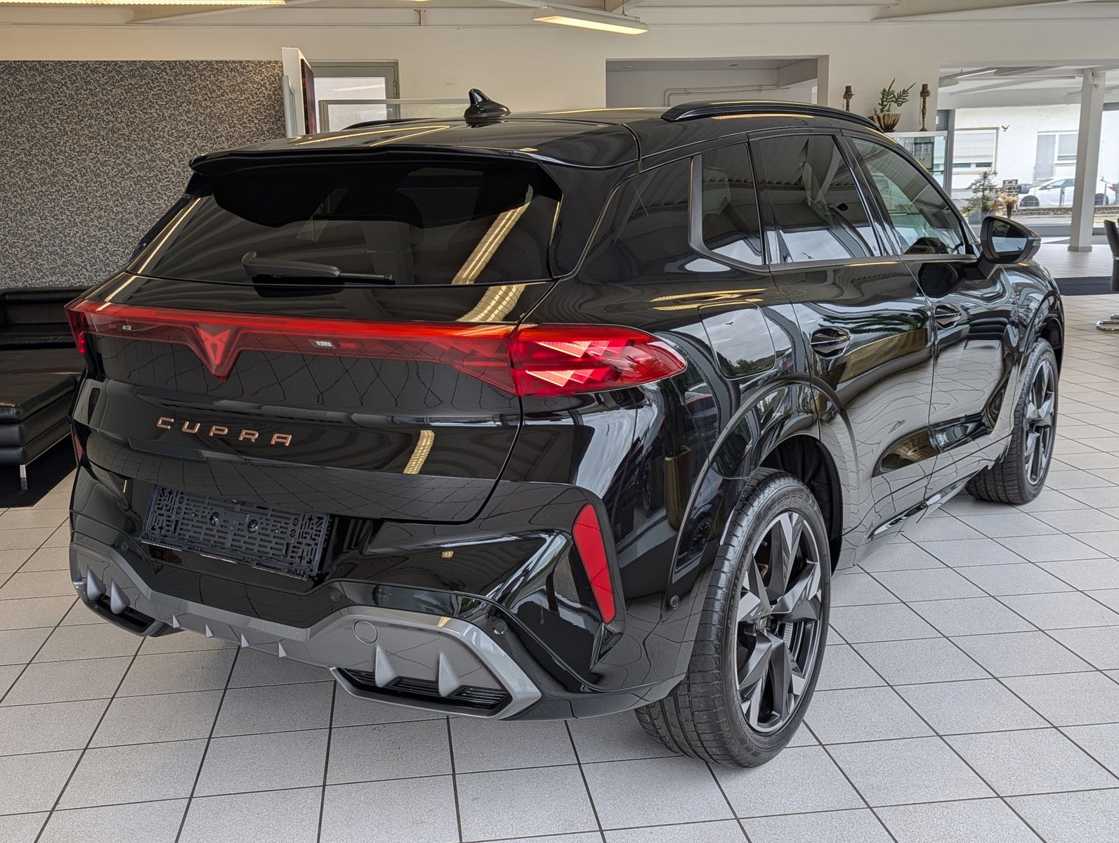 CUPRA Terramar 1.5 eTSI Dinamica Edge-Paket HUD 19" - Image 7