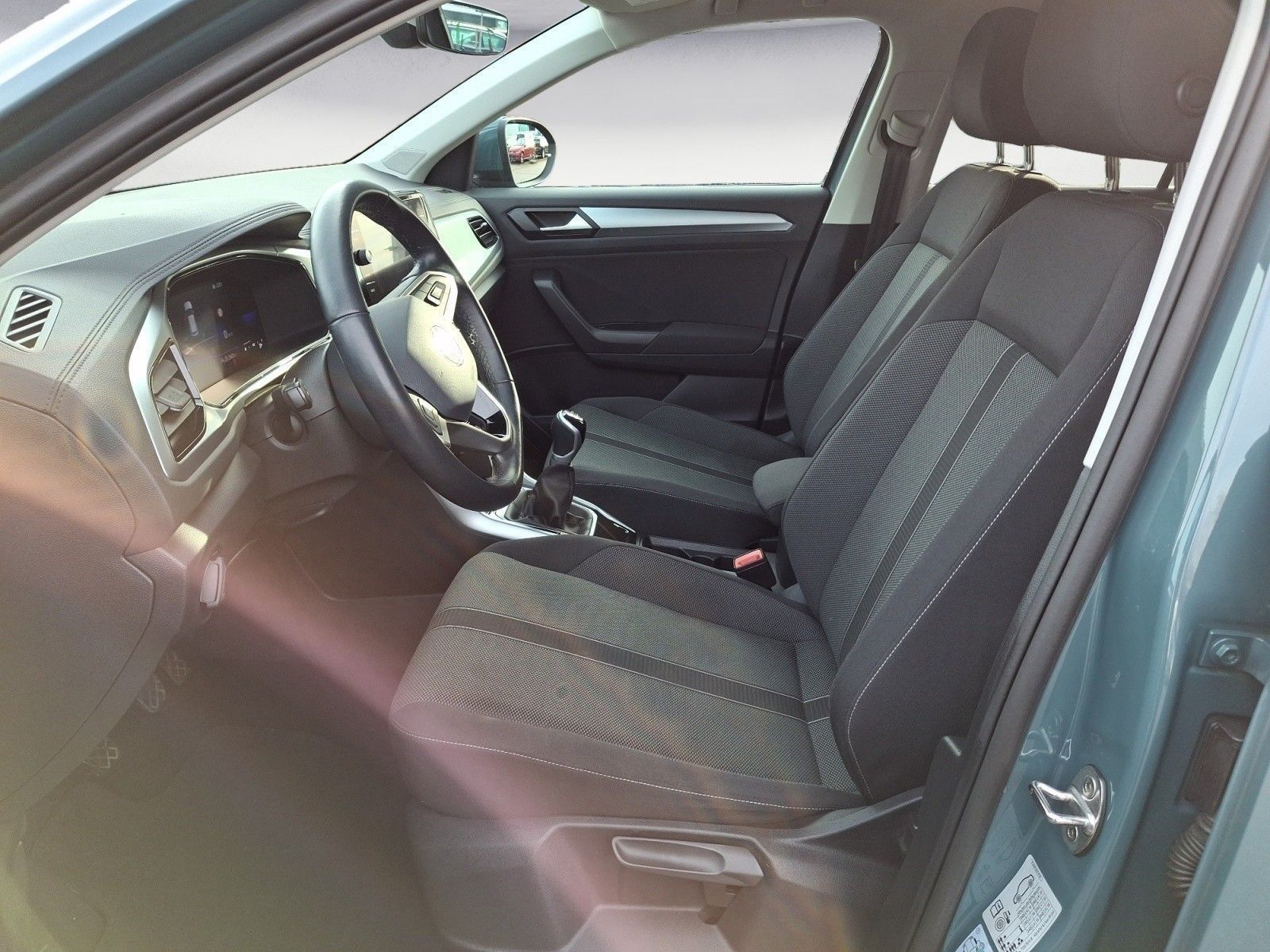 Volkswagen T-Roc - Bild 8