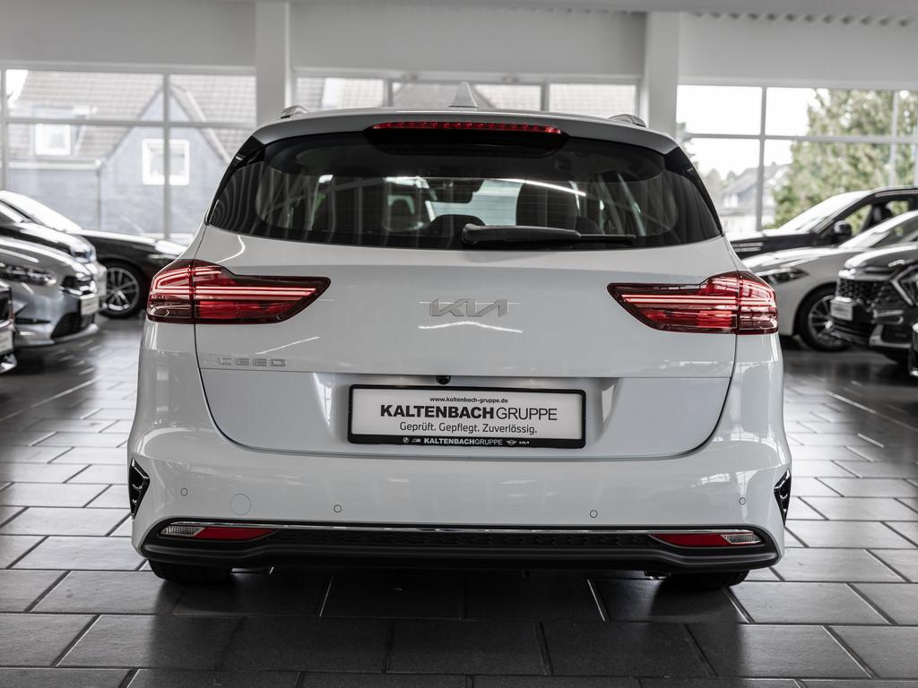 Kia Ceed SW 1.5 T-GDI DCT7 Spirit FACEL. LED ACC SHZ