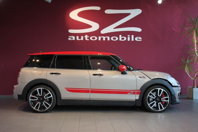 MINI John Cooper Works Clubman LED Pano 1.Hand