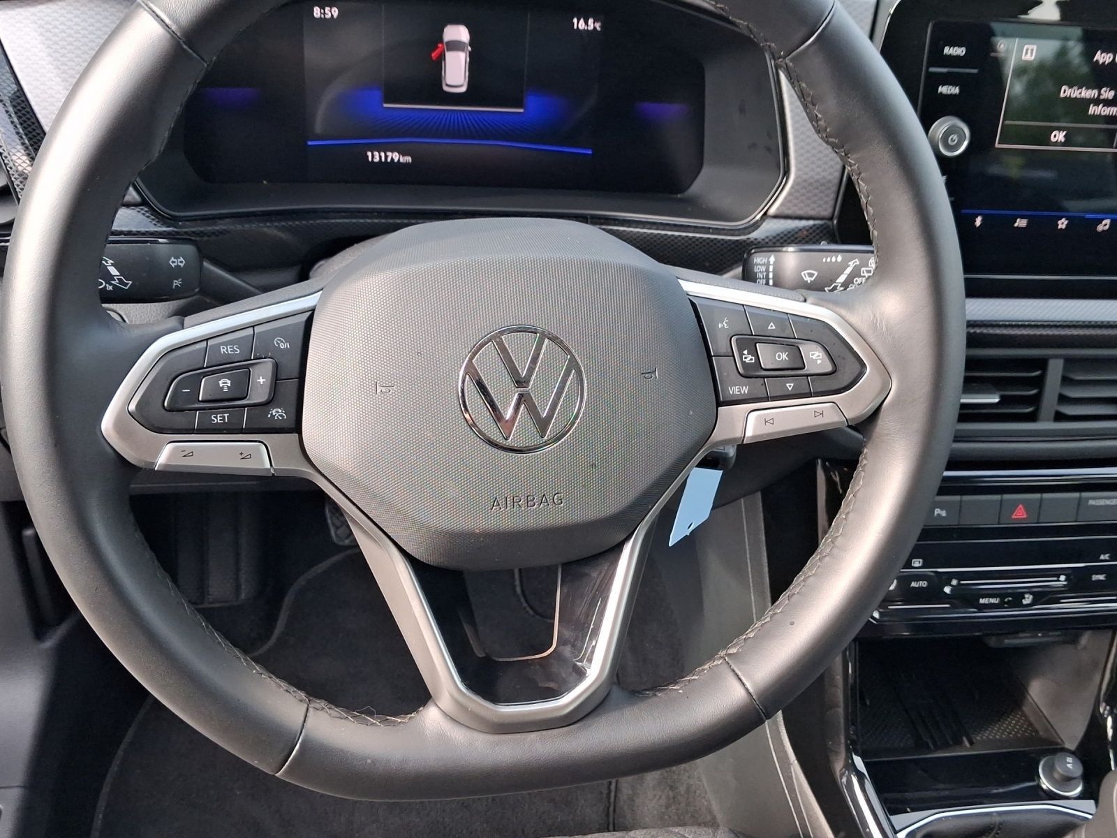 Volkswagen T-Cross - Bild 10